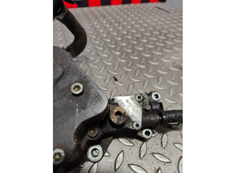 Насос тандемный к Volkswagen Golf, 2006г.