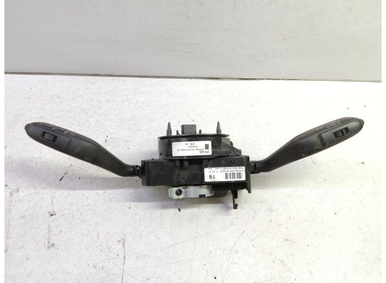 Переключатель подрулевой (стрекоза) к Skoda Fabia, 2011г.