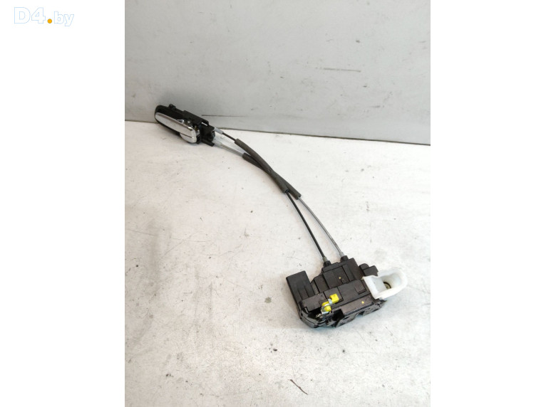 Замок двери передней левой к Hyundai i20 2010 г.