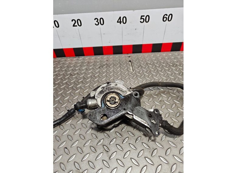 Насос тандемный к Volkswagen Sharan, 2001г.