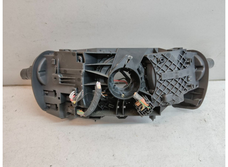 Переключатель подрулевой (стрекоза) к Renault Clio, 2009г.