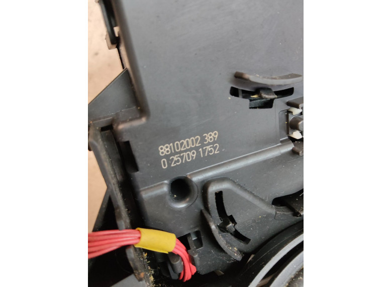 Переключатель подрулевой (стрекоза) к Renault Clio, 2009г.