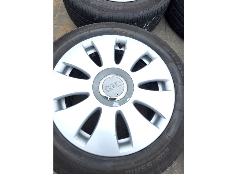 Диск литой к Audi A4, 2000г.