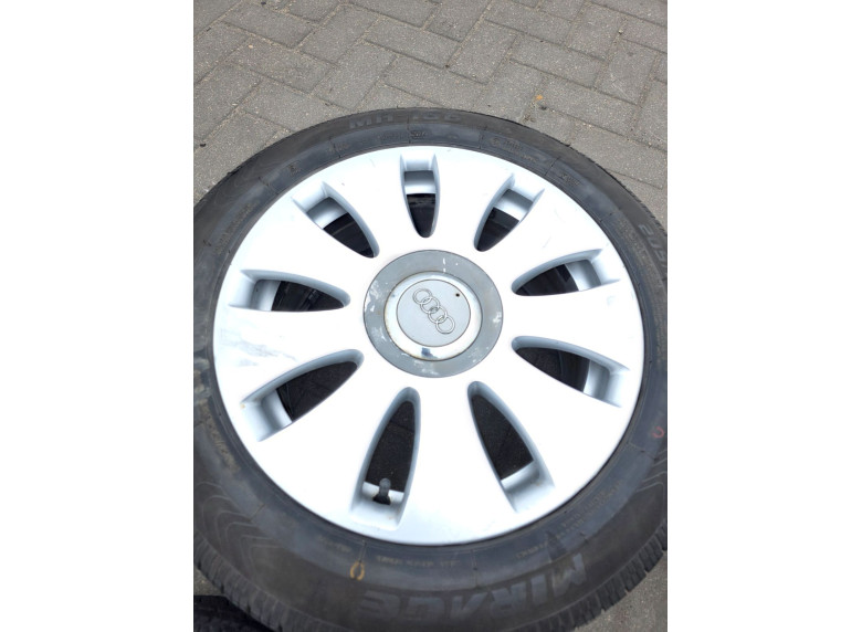 Диск литой к Audi A4, 2000г.