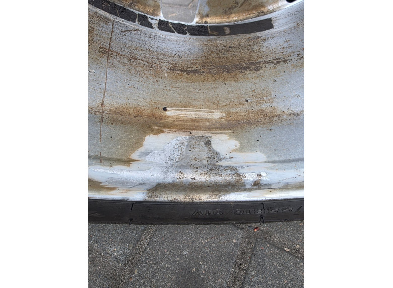 Диск литой к Audi A4, 2000г.