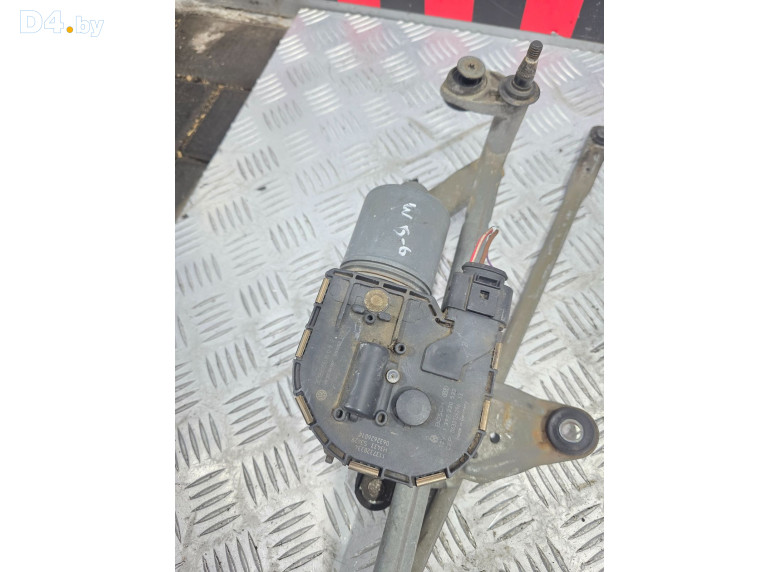 Моторчик передних стеклоочистителей (дворников) к Volkswagen Passat 2008 г.