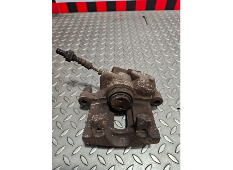 Суппорт задний правый к Citroen C5, 2010г.