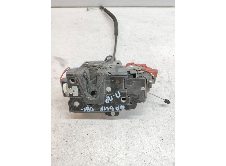 Замок двери передней правой к Skoda Fabia, 2008г.