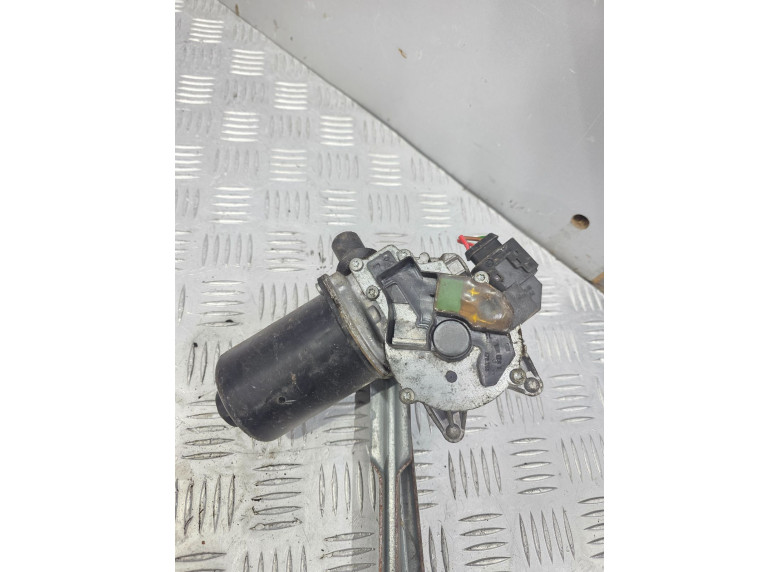 Моторчик передних стеклоочистителей (дворников) к Mercedes B W245, 2008г.