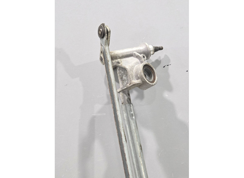 Механизм стеклоочистителя (трапеция дворников) к Opel Zafira, 2010г.