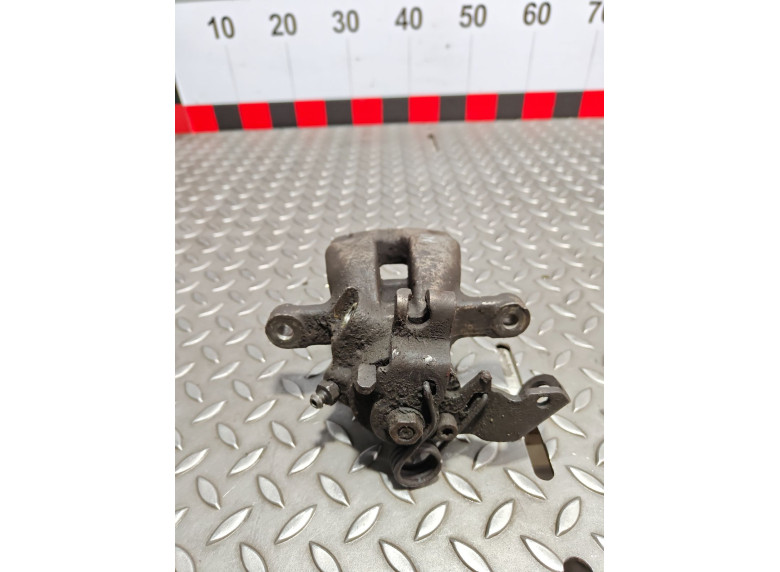 Суппорт задний правый к Opel Astra, 2006г.