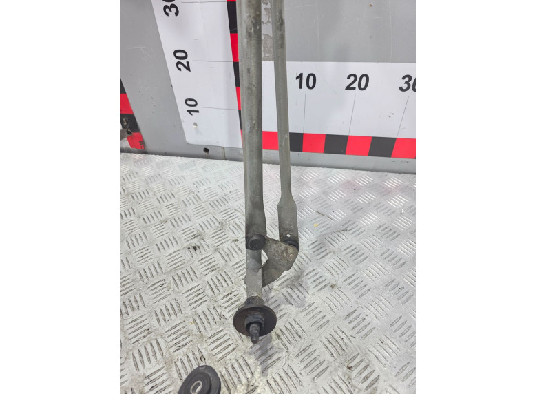 Механизм стеклоочистителя (трапеция дворников) к Opel Meriva, 2012г.