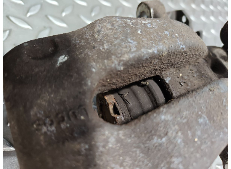 Суппорт задний правый к Opel Astra, 2006г.