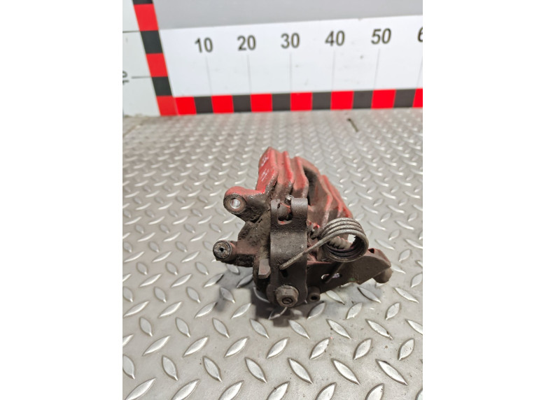 Суппорт задний правый к Audi A4, 2006г.