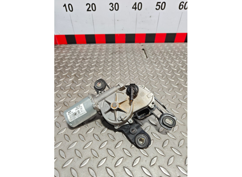 Моторчик заднего стеклоочистителя (дворника) к Audi A3, 2020г.