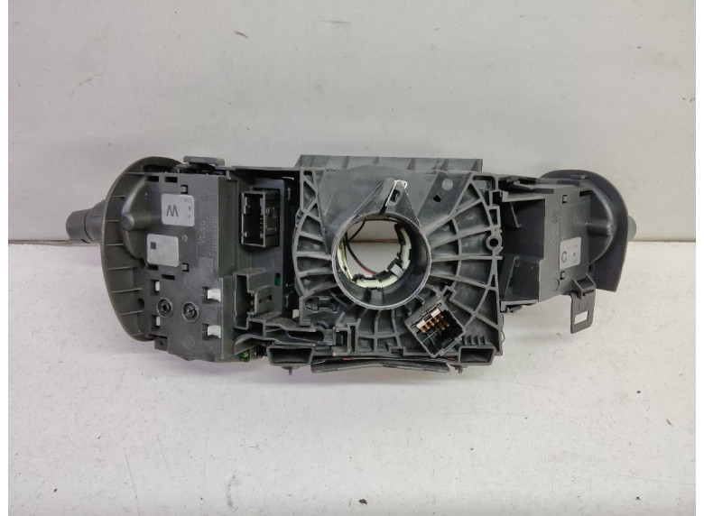 Переключатель подрулевой (стрекоза) к Renault Scenic, 2007г.