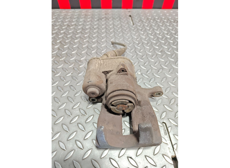 Суппорт задний правый к Audi A6, 2008г.