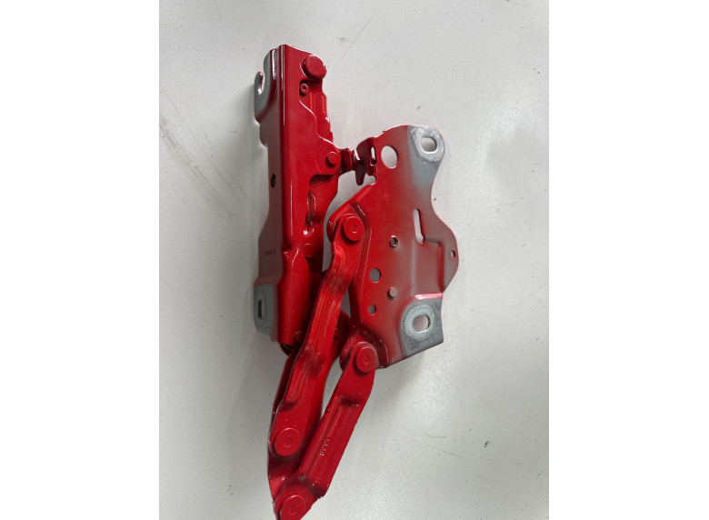 Петля капота правая к BMW XM G09, 2023г.