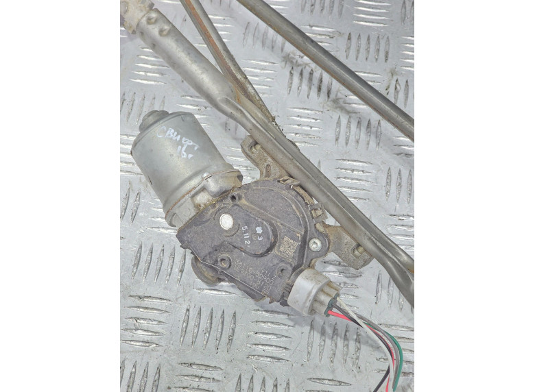 Механизм стеклоочистителя (трапеция дворников) к Suzuki Swift, 2016г.