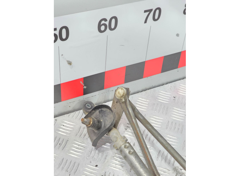 Механизм стеклоочистителя (трапеция дворников) к Suzuki Swift, 2016г.