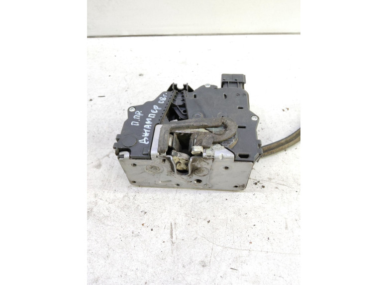 Замок двери передней правой к Citroen Jumper, 2008г.