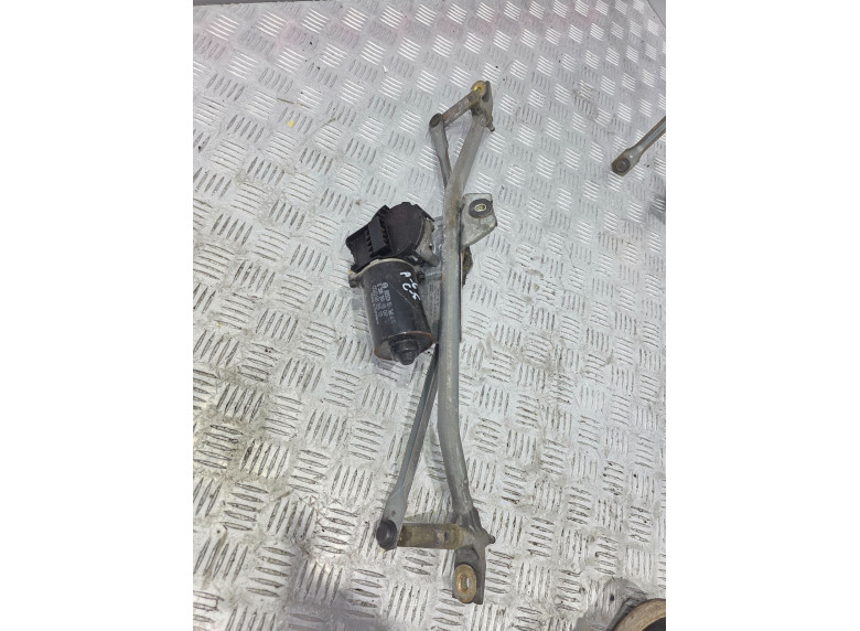 Механизм стеклоочистителя (трапеция дворников) к Audi A6, 1998г.