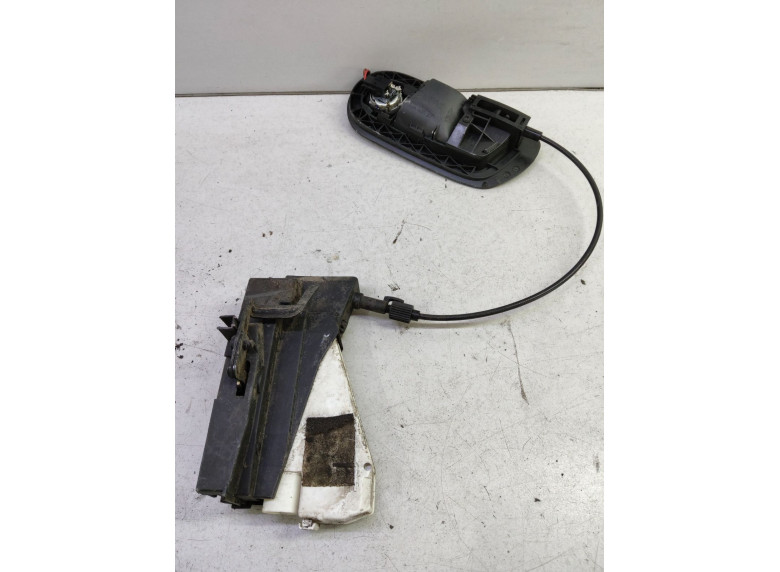 Замок двери задней правой к Seat Alhambra, 2004г.