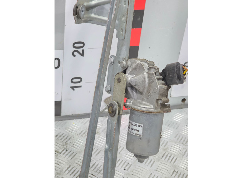 Механизм стеклоочистителя (трапеция дворников) к Opel Zafira, 2008г.