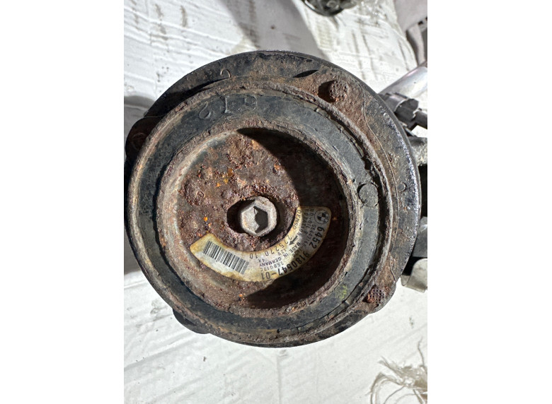 Компрессор кондиционера к BMW 5 E60/E61, 2008г.