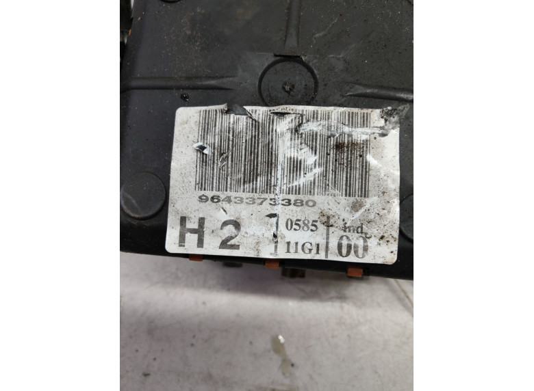Насос гидроподвески к Citroen C5, 2001г.