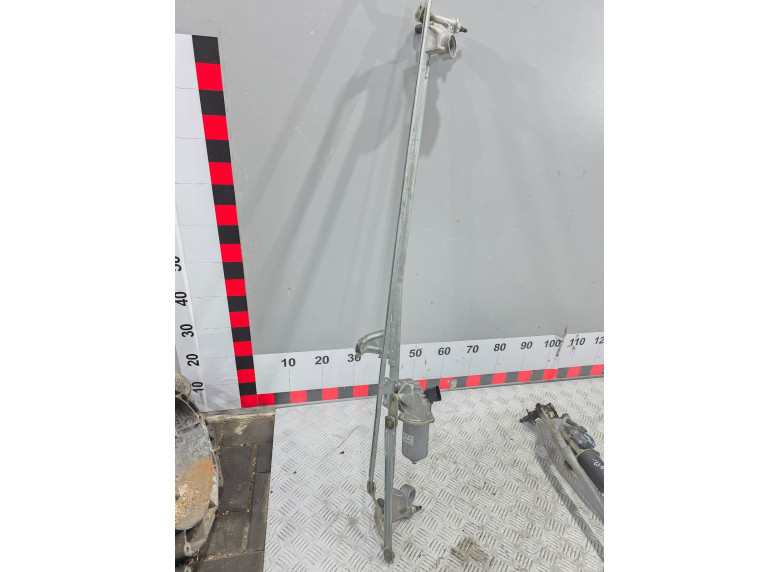 Механизм стеклоочистителя (трапеция дворников) к Opel Zafira, 2007г.