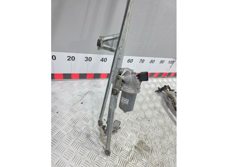 Механизм стеклоочистителя (трапеция дворников) к Opel Zafira, 2007г.