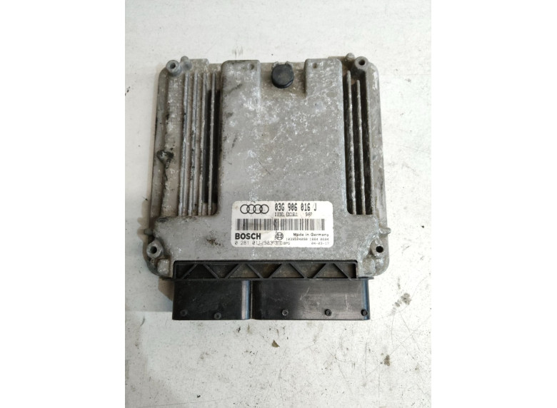 Блок управления двигателем к Audi A3, 2005г.