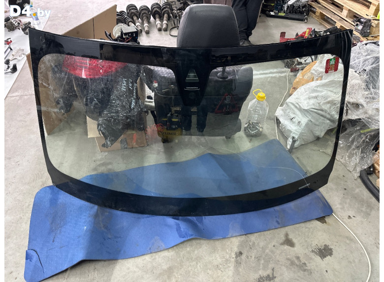 Стекло лобовое к BMW X5G05 2020 г.