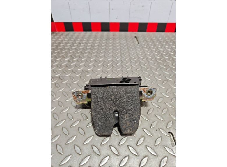 Замок багажника к Opel Astra, 2007г.