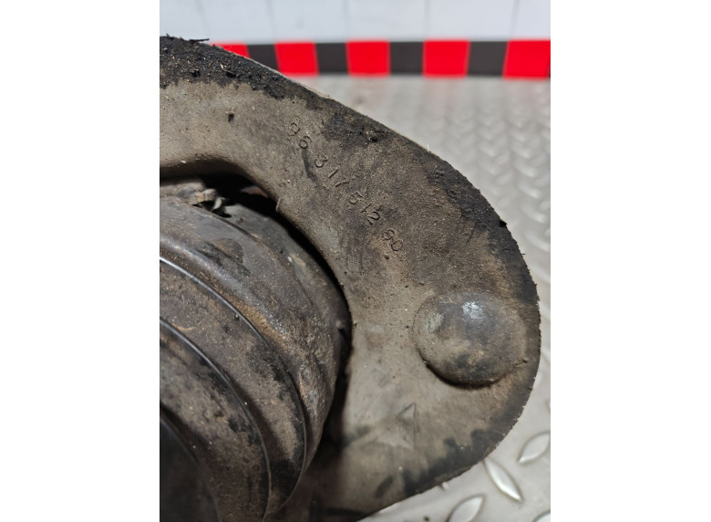 Опора амортизатора верхняя (чашка) к Citroen C5, 2004г.