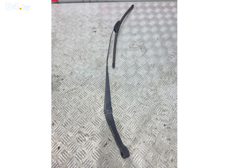 Щеткодержатель (поводок стеклоочистителя, дворник) к Honda Odyssey 2002 г.