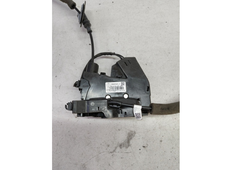 Замок двери задней левой к Renault Megane, 2019г.