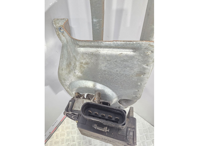 Механизм стеклоочистителя (трапеция дворников) к Ford Galaxy, 2000г.