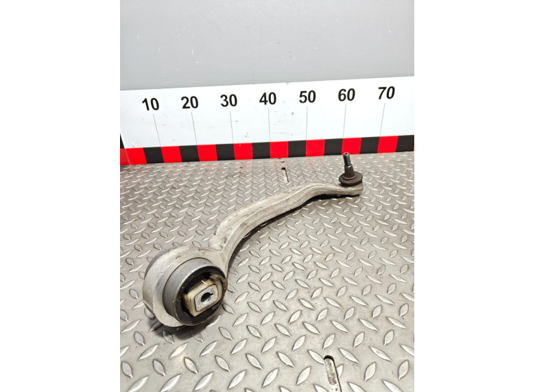 Рычаг передний правый к Audi A6, 2003г.