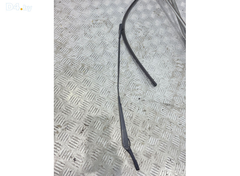 Щеткодержатель (поводок стеклоочистителя, дворник) к Peugeot 5008 2012 г.