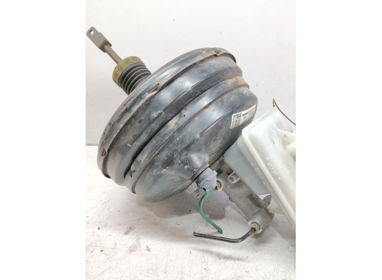 Вакуумный усилитель тормозов к Renault Trafic, 2005г.