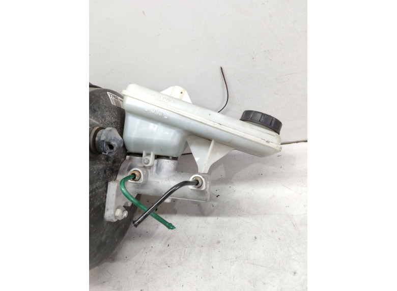 Цилиндр тормозной главный к Renault Trafic, 2005г.