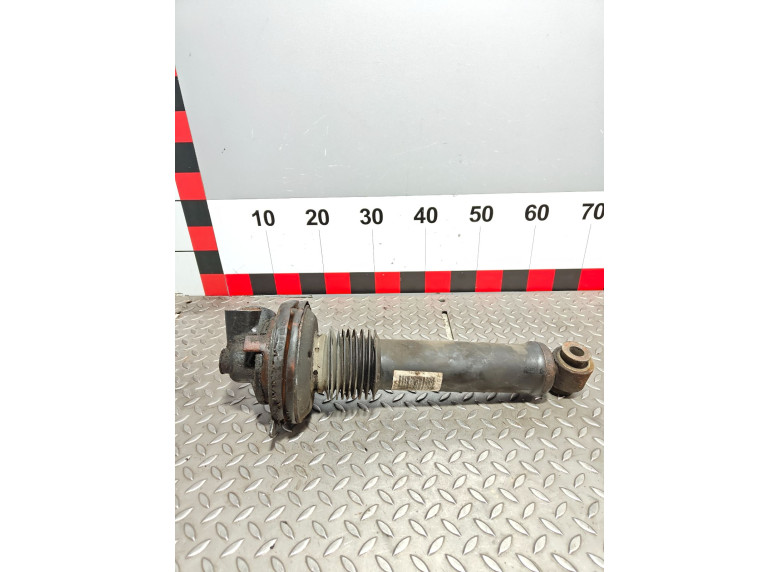 Гидростойка передняя правая к Citroen C5, 2011г.