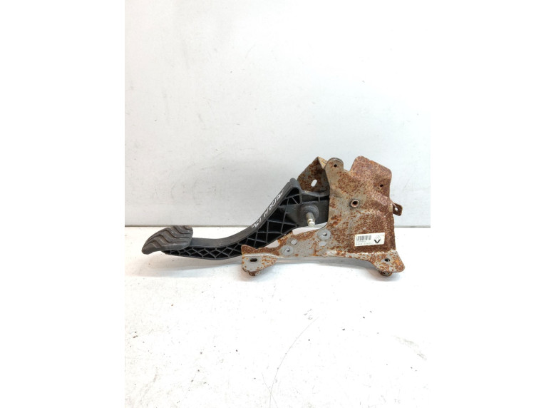 Педаль сцепления к Renault Megane, 2020г.