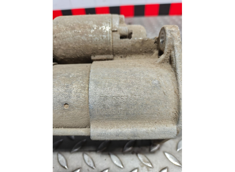 Стартер к Opel Zafira, 2006г.