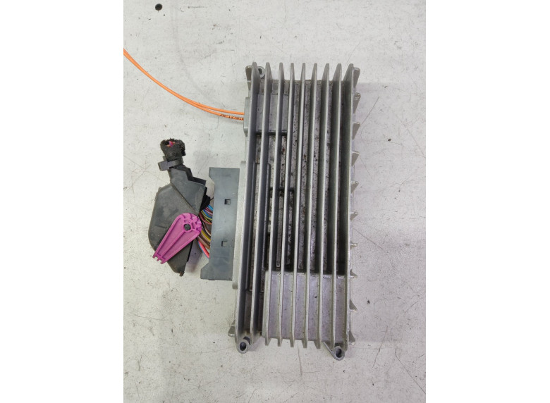 Усилитель музыкальный к Audi A6, 2007г.