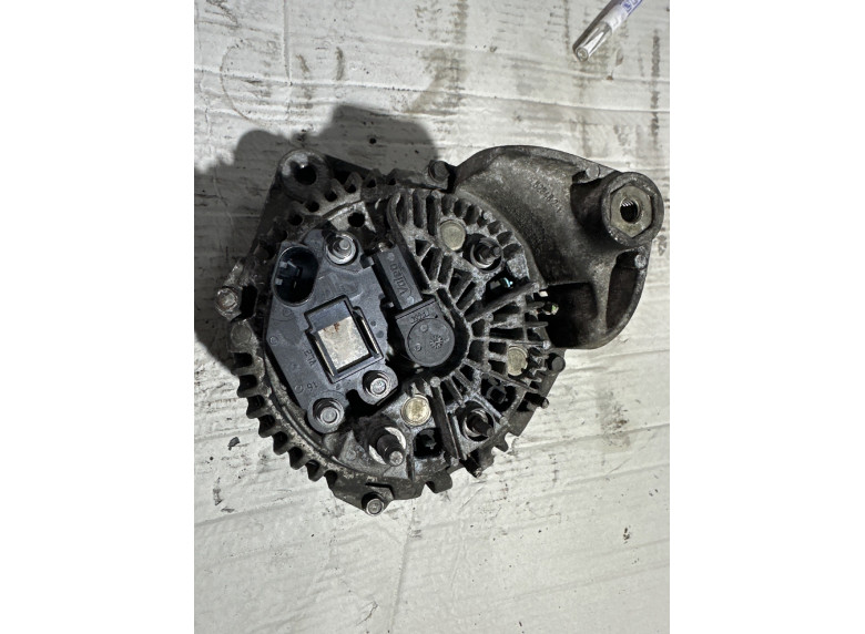 Генератор к BMW 5 E60/E61, 2005г.