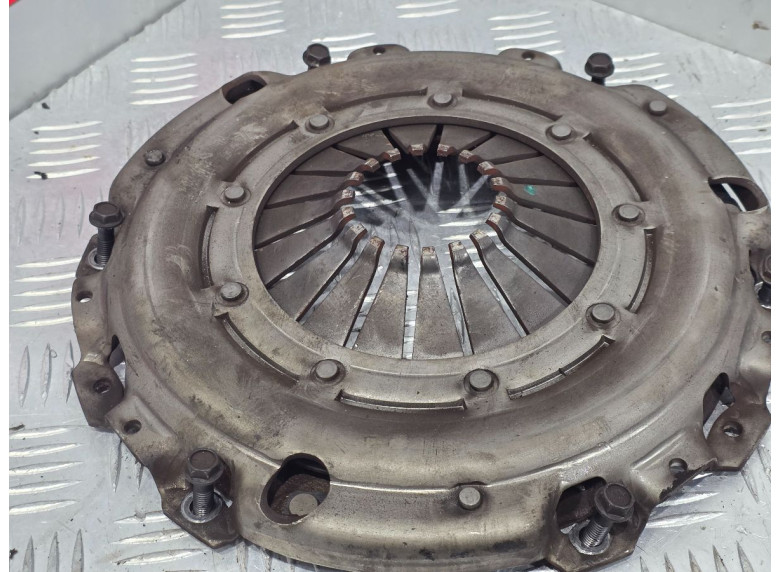 Комплект сцепления к Volkswagen Sharan, 2003г.