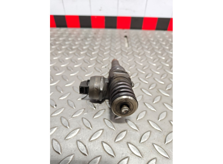 Форсунка к Volkswagen Sharan, 2003г.